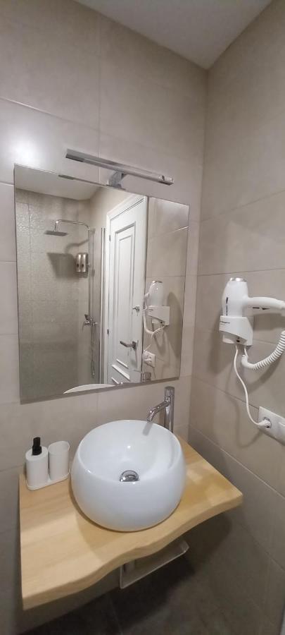 O Refuxio De Sigueeiro # A 10 Min De Santiago Apartment *